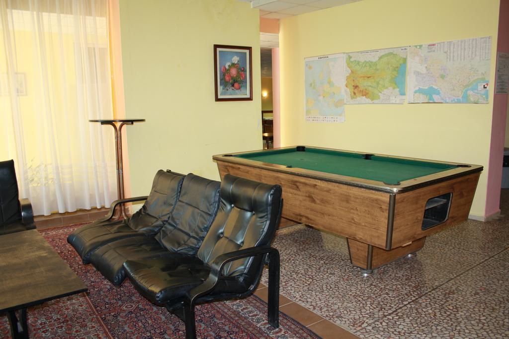 גולדן סנדס Hotel Varshava מראה חיצוני תמונה