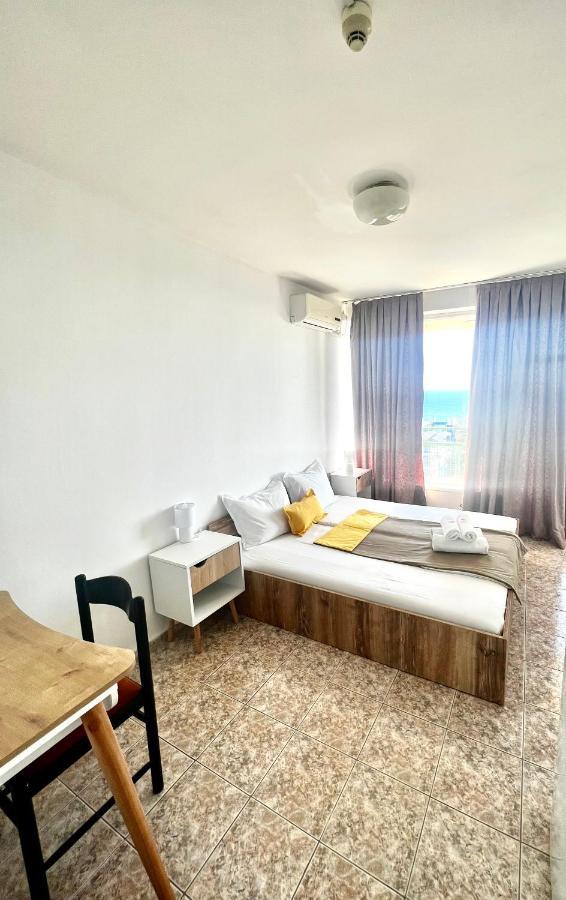 גולדן סנדס Hotel Varshava מראה חיצוני תמונה
