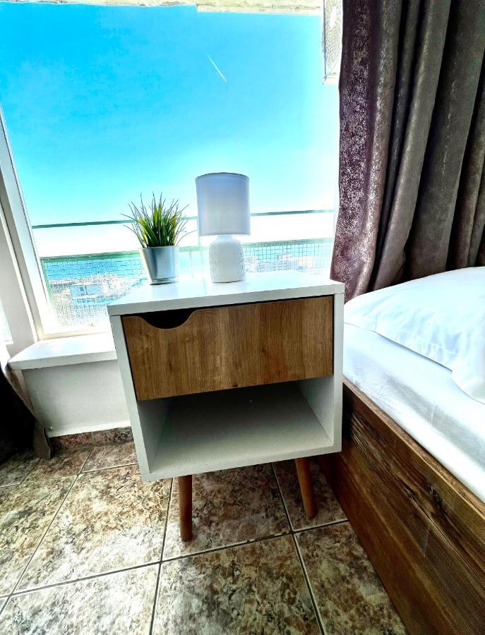 גולדן סנדס Hotel Varshava מראה חיצוני תמונה