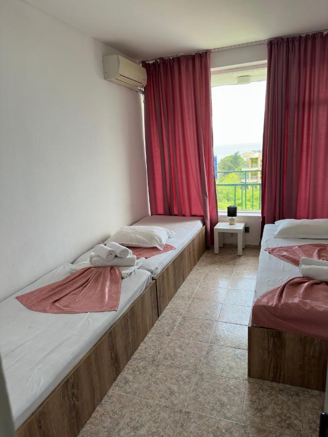 גולדן סנדס Hotel Varshava מראה חיצוני תמונה