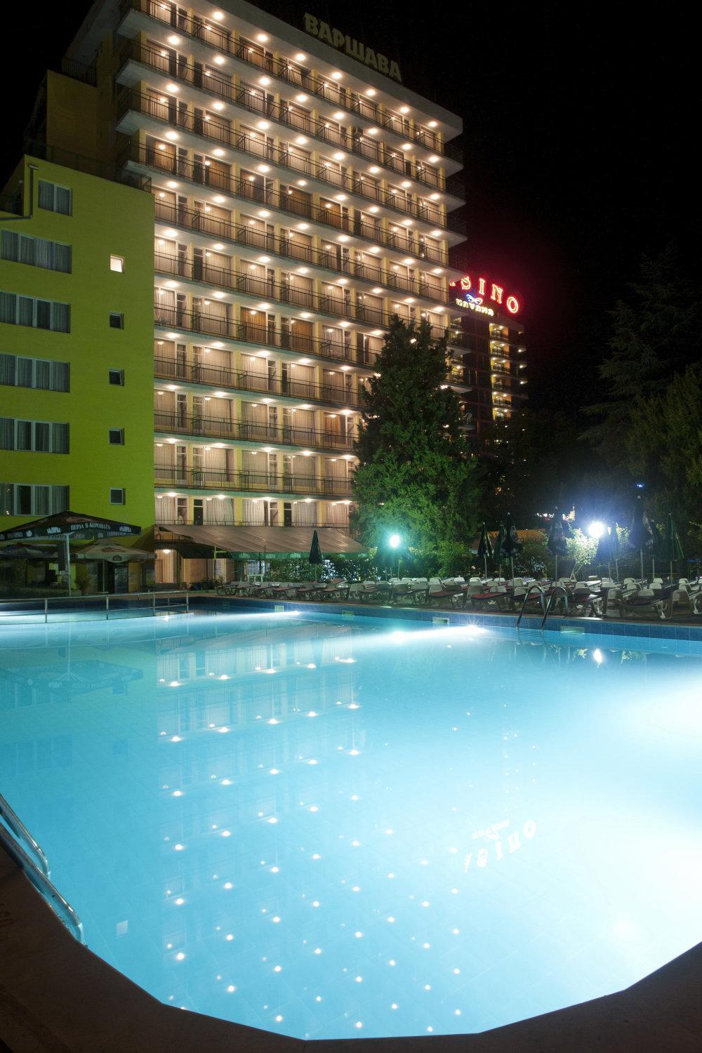 גולדן סנדס Hotel Varshava מראה חיצוני תמונה